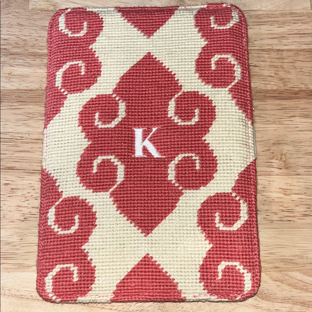 Needlepoint DEVICE CASE 6x9